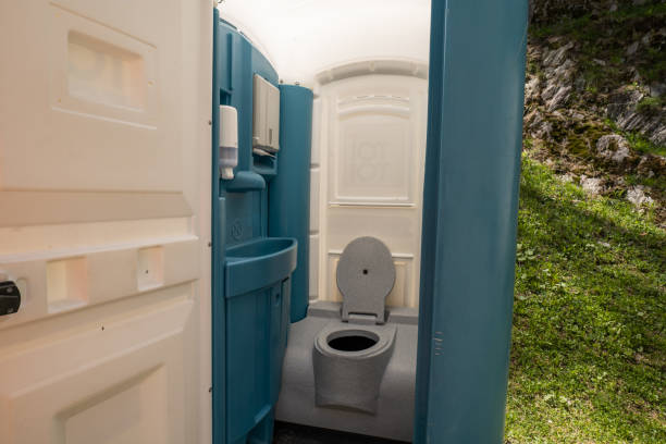 Best Porta potty rental near me  in Dudley, NC